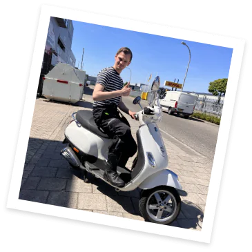 Binnen no-time op de scooter!